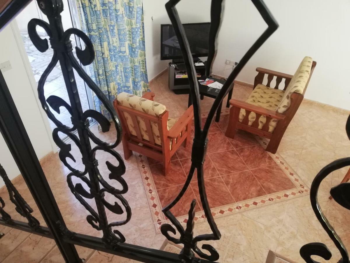 Chriselina Gottage Paphos Exterior foto